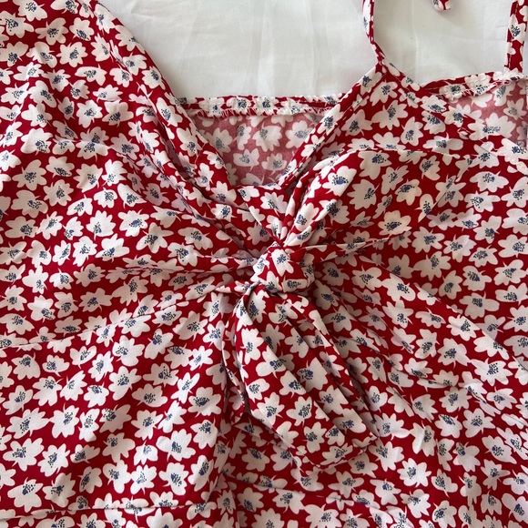 red top - Picture 2 of 2